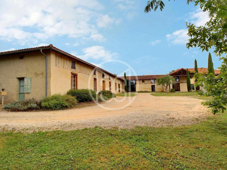 Vente Maison Chélan - 8 chambres