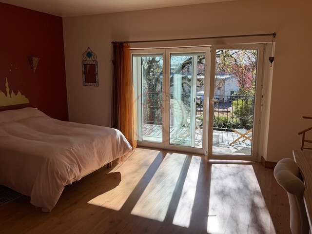 Maison Chemaudin et Vaux - 5 chambres - 270m²