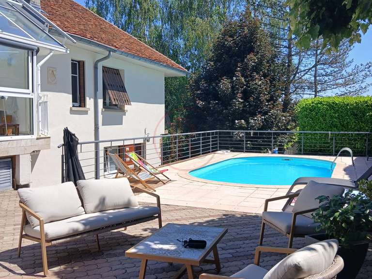 Maison Chemaudin et Vaux - 5 chambres - 270m²