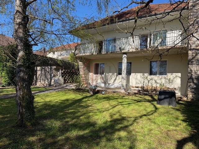 Maison Chemaudin et Vaux - 5 chambres - 270m²