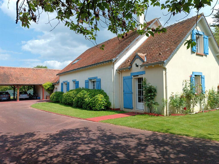 Maison Chémery - 4 chambres - 230m²