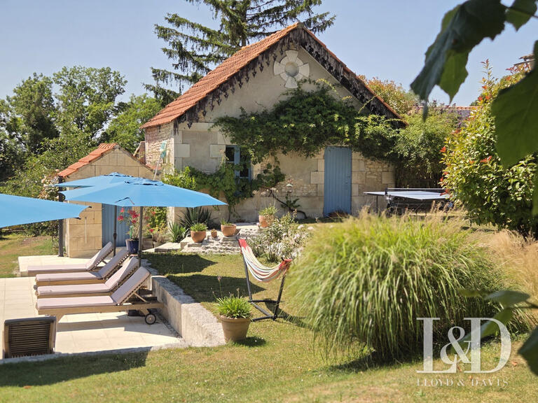 Maison Chenac-Saint-Seurin-d'Uzet - 8 chambres - 376m²