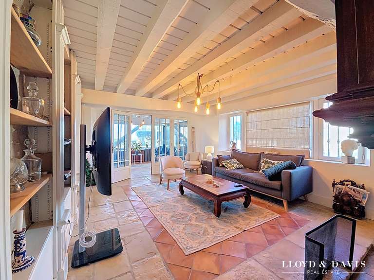 Maison Chenac-Saint-Seurin-d'Uzet - 4 chambres - 280m²