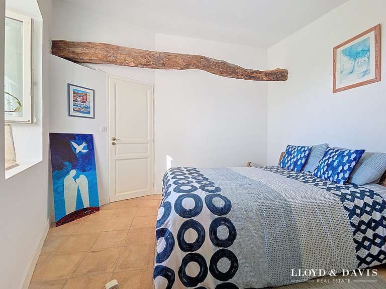 Maison Chenac-Saint-Seurin-d'Uzet - 4 chambres - 280m²