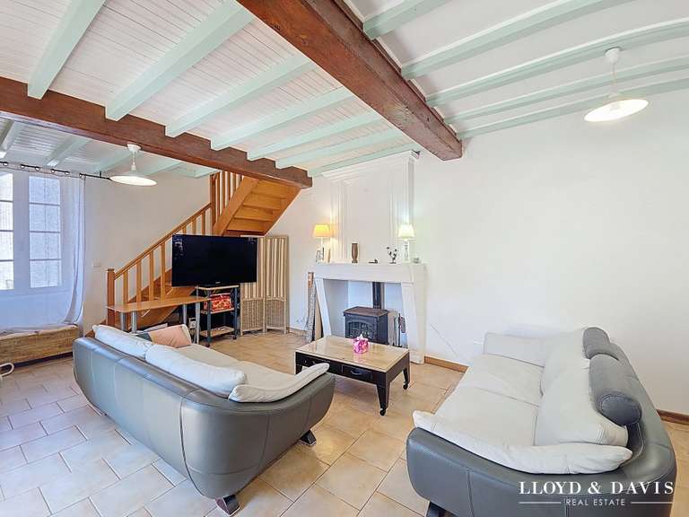 Maison Chenac-Saint-Seurin-d'Uzet - 8 chambres - 376m²