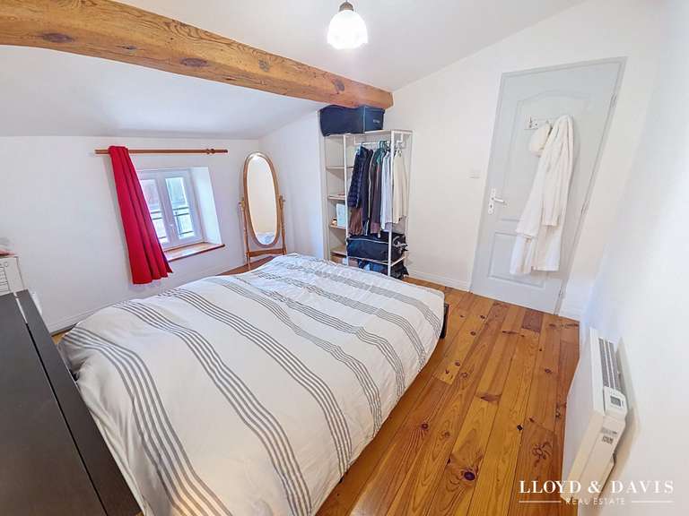 Maison Chenac-Saint-Seurin-d'Uzet - 8 chambres - 376m²