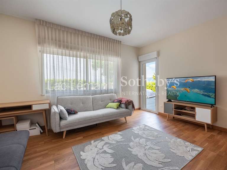 Maison Chens-sur-Léman - 5 chambres - 312m²