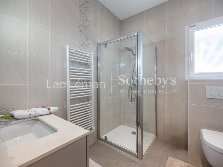 House Chens-sur-Léman - 5 bedrooms - 312m²