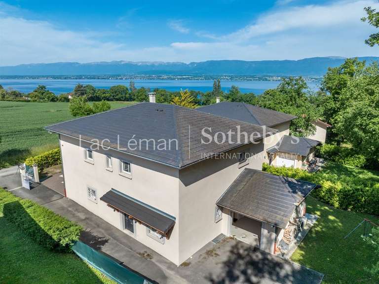 Maison Chens-sur-Léman - 5 chambres - 312m²