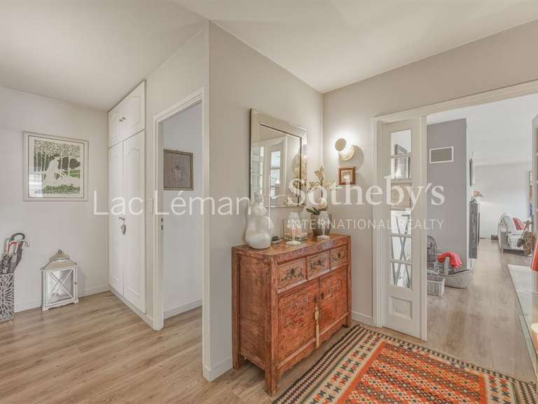 Maison Chens-sur-Léman - 3 chambres - 143m²