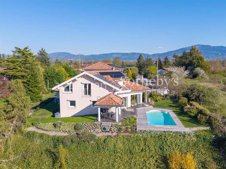 House Chens-sur-Léman - 4 bedrooms - 194m²