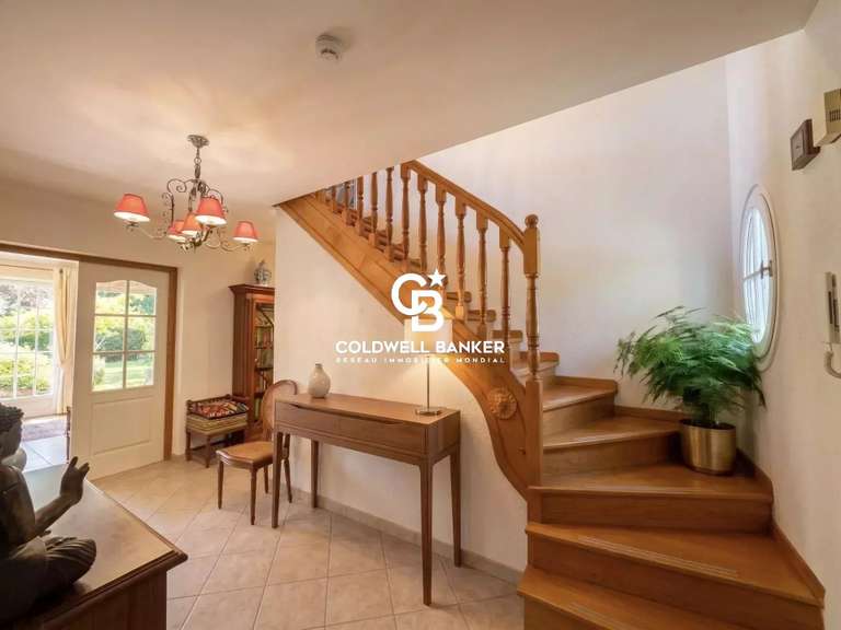 Maison Chens-sur-Léman - 4 chambres - 16m²