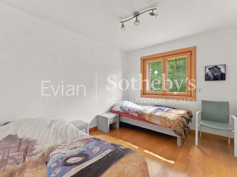 Maison Chens-sur-Léman - 5 chambres - 160m²