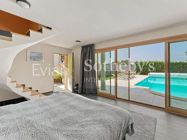 Maison Chens-sur-Léman - 5 chambres - 160m²