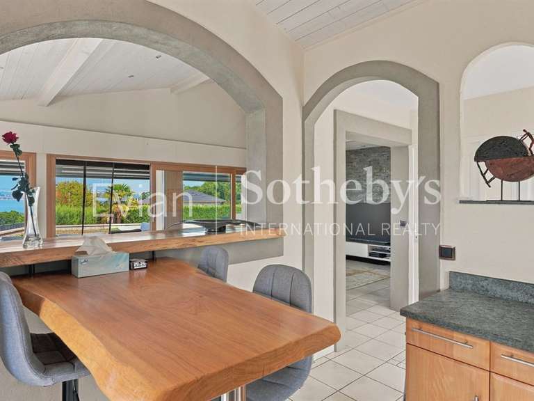 Maison Chens-sur-Léman - 5 chambres - 160m²