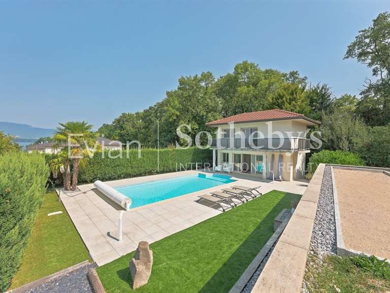 Maison Chens-sur-Léman - 5 chambres - 160m²