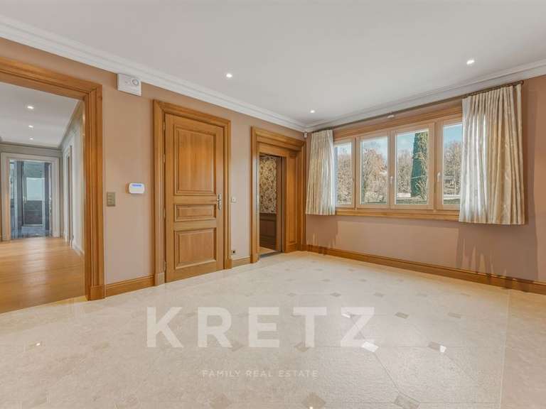 Propriété Chens-sur-Léman - 7 chambres - 1361m²