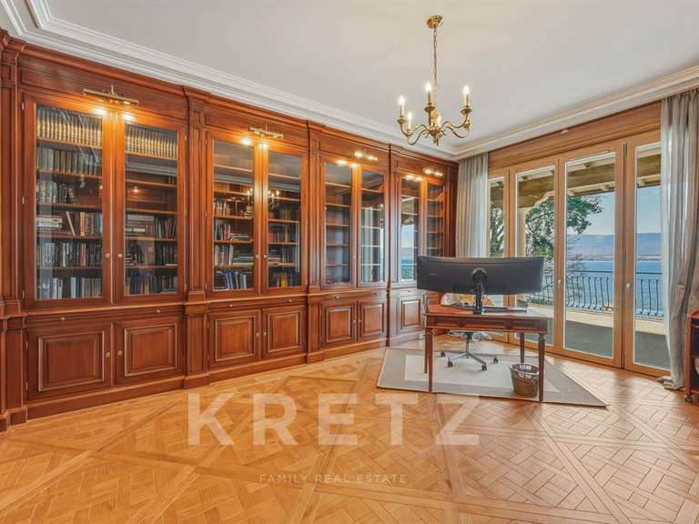 Propriété Chens-sur-Léman - 7 chambres - 1361m²