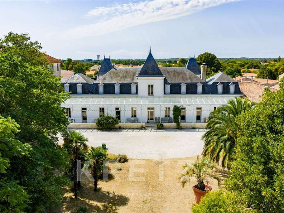 Castle cheray
