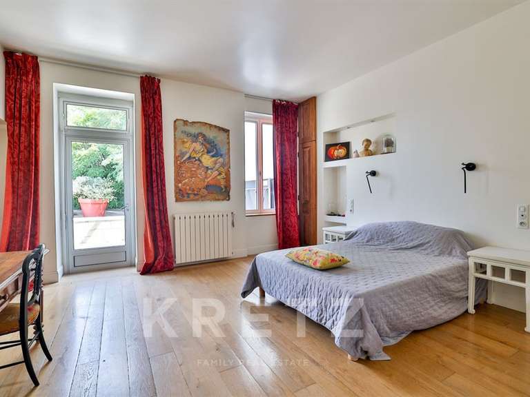 Castle cheray - 12 bedrooms - 1800m²