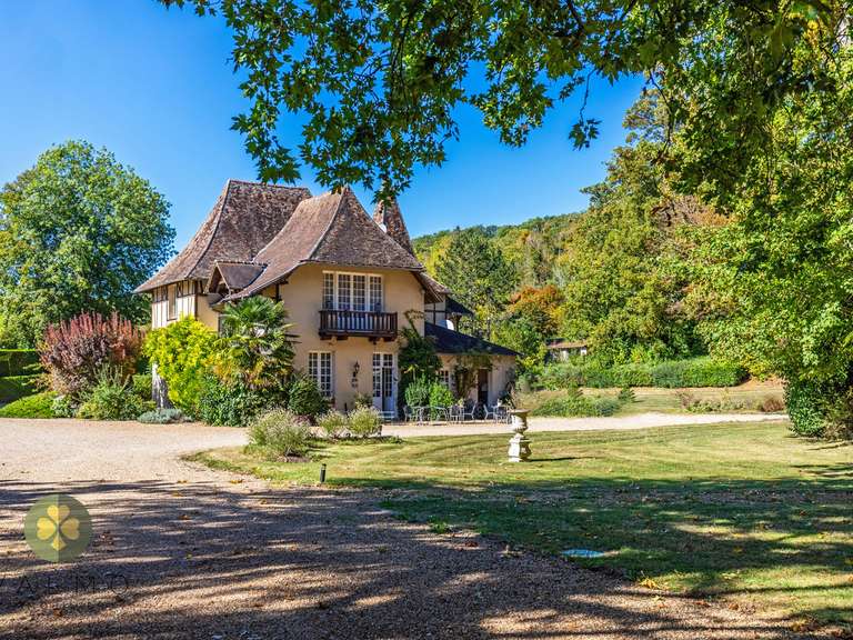 Maison Cherisy - 10 chambres - 1500m²