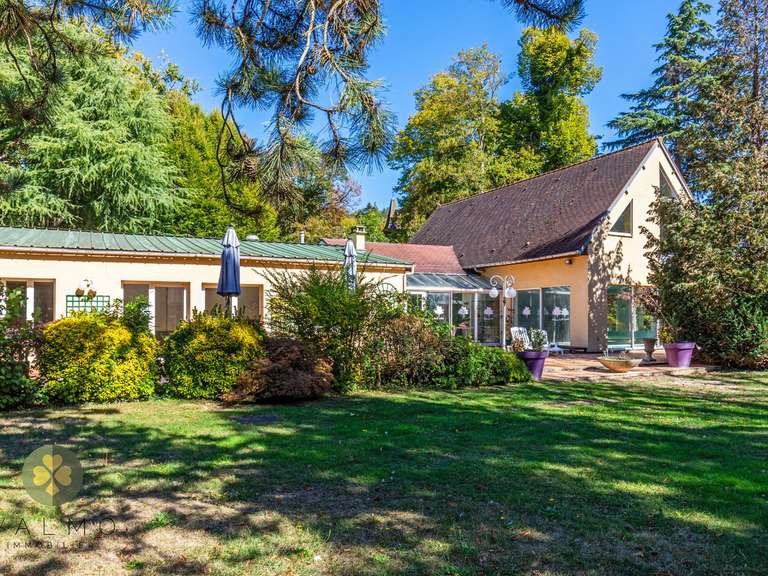 Maison Cherisy - 10 chambres - 1500m²