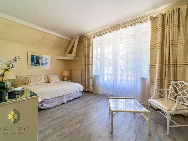 Maison Cherisy - 10 chambres - 1500m²
