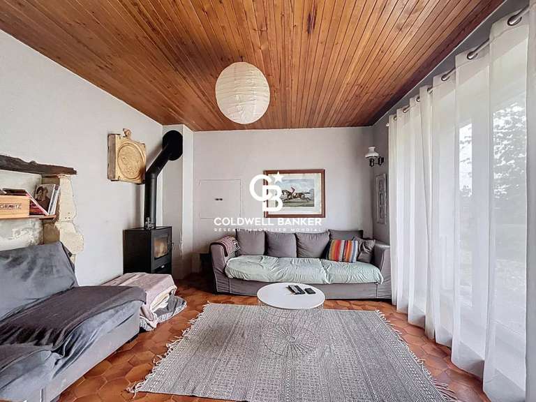 Maison Cherves-Richemont - 6 chambres - 298m²