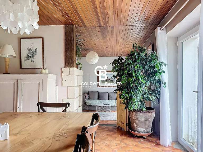 Maison Cherves-Richemont - 6 chambres - 298m²