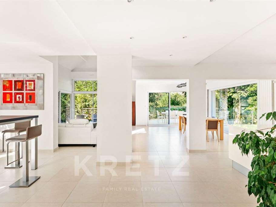 Maison Chessy
