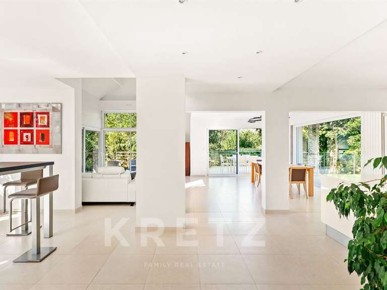 Maison Chessy - 4 chambres - 280m²