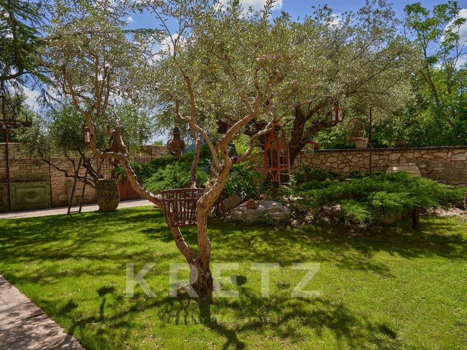 House Cheval-Blanc