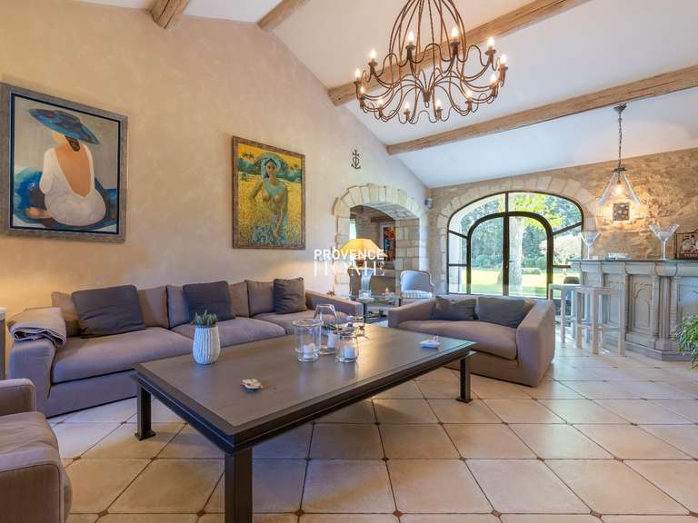 Propriété Cheval-Blanc - 5 chambres - 390m²