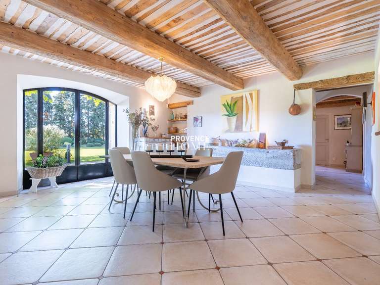 Propriété Cheval-Blanc - 5 chambres - 390m²