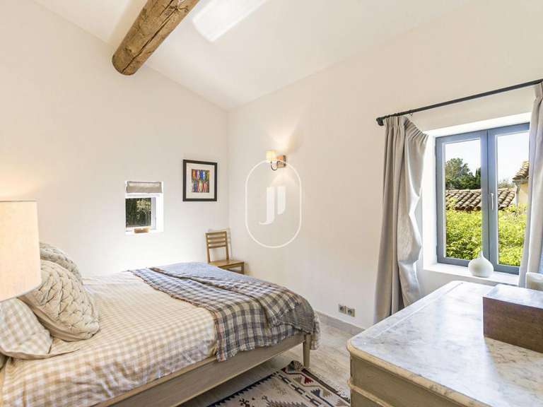 Propriété Cheval-Blanc - 5 chambres - 280m²