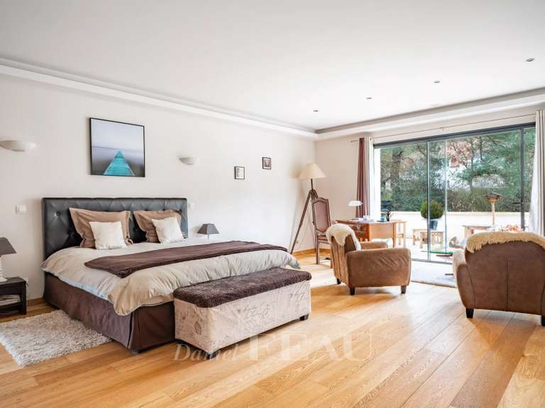 Maison Chevreuse - 6 chambres - 719m²