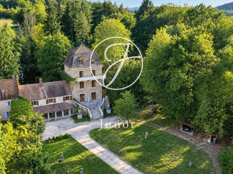 Propriété Chevreuse - 7 chambres - 439m²