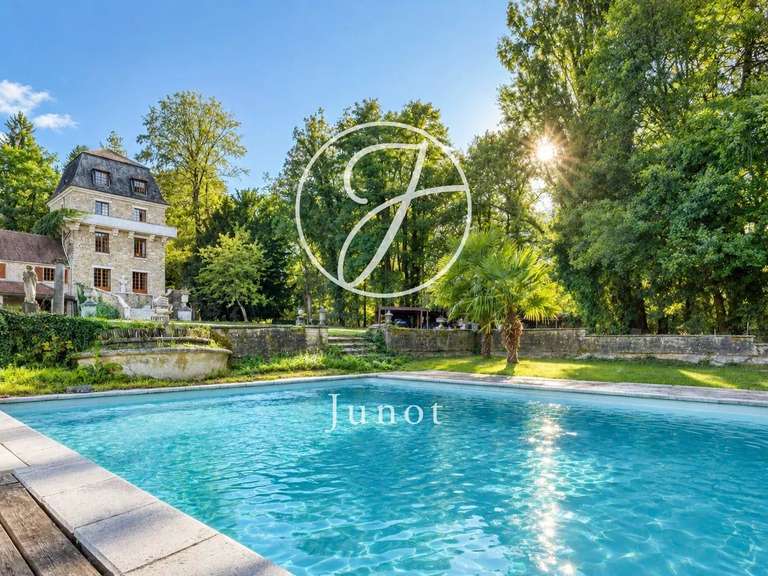 Propriété Chevreuse - 7 chambres - 439m²