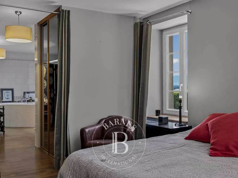 Maison Chevrier - 5 chambres - 647m²