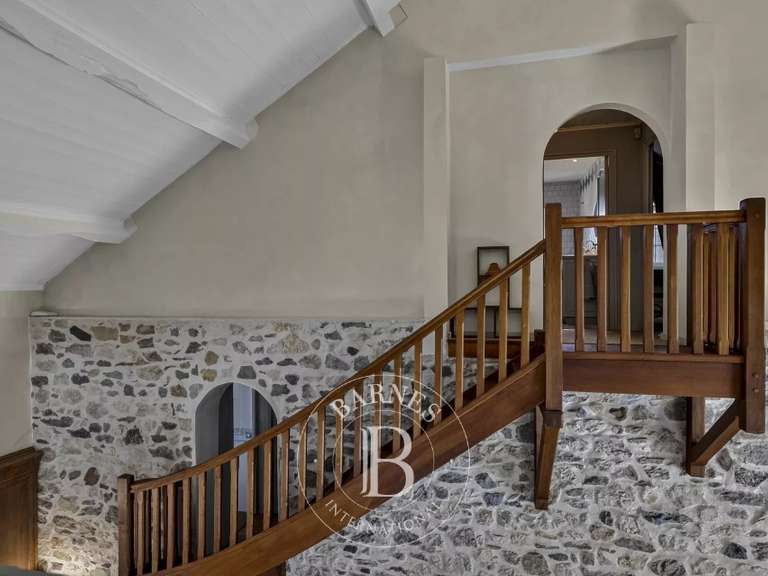 Maison Chevrier - 5 chambres - 647m²