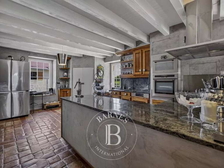 Maison Chevrier - 5 chambres - 647m²