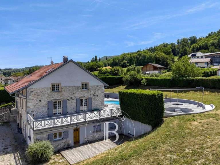 Maison Chevrier - 5 chambres - 647m²