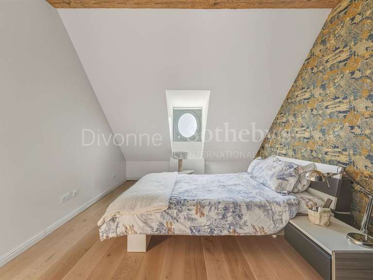 Appartement Chevry - 4 chambres - 160m²