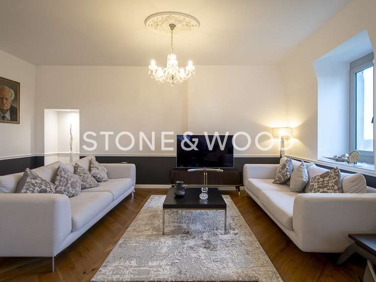 Appartement Chevry - 4 chambres - 143m²