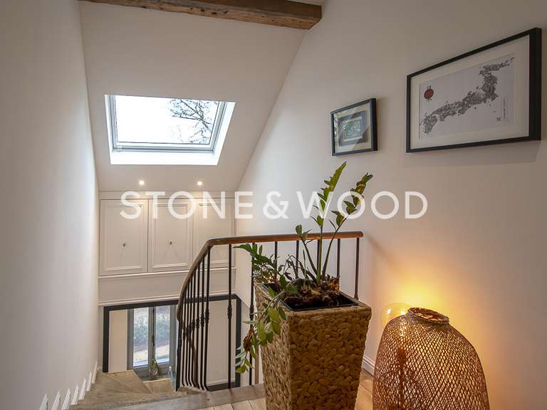 Appartement Chevry - 4 chambres - 143m²