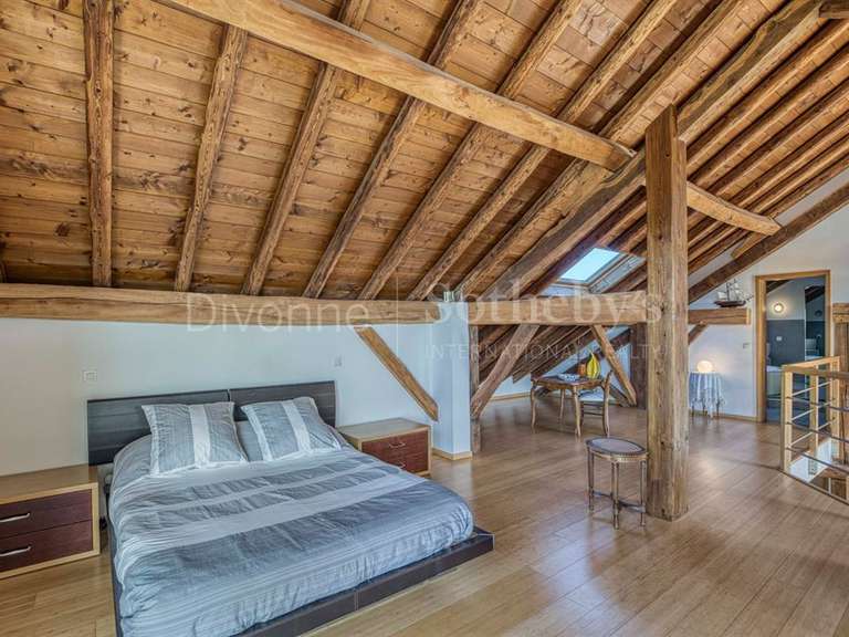 Maison Chevry - 5 chambres - 350m²