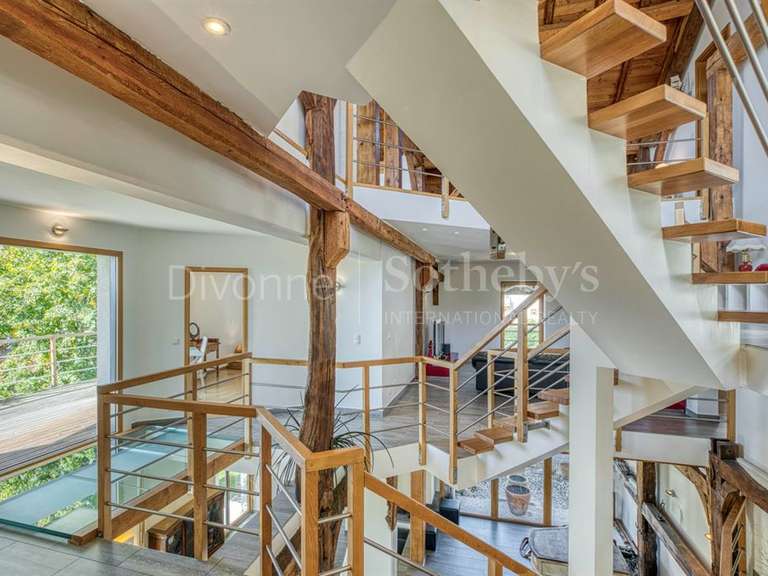 Maison Chevry - 5 chambres - 350m²