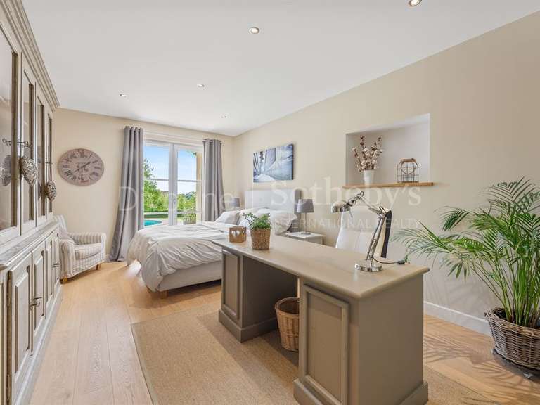 Maison Chevry - 5 chambres - 415m²