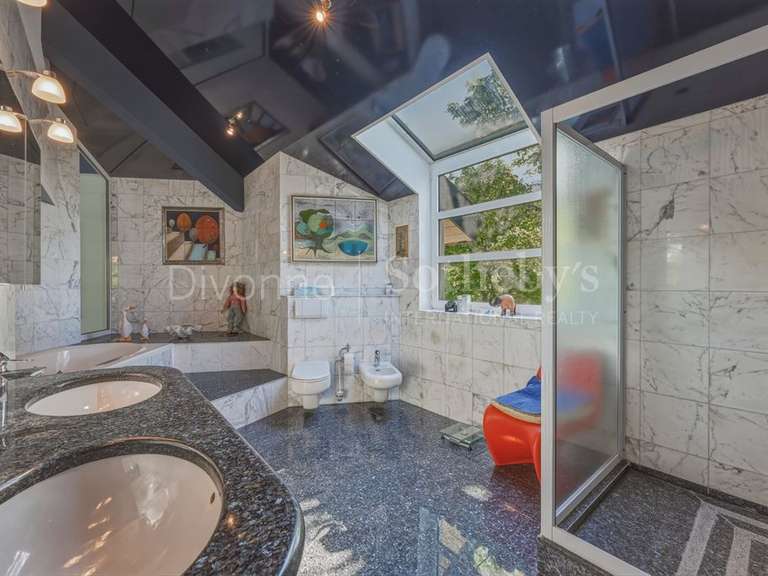 Maison Chevry - 4 chambres - 300m²