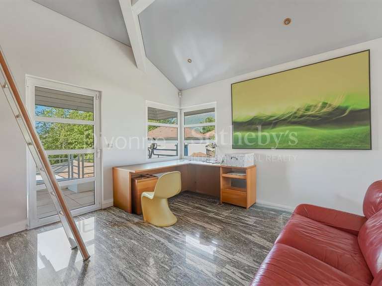 Maison Chevry - 4 chambres - 300m²